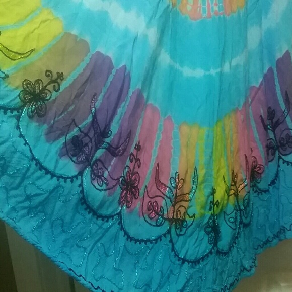 Dress - Picture 2 of 3